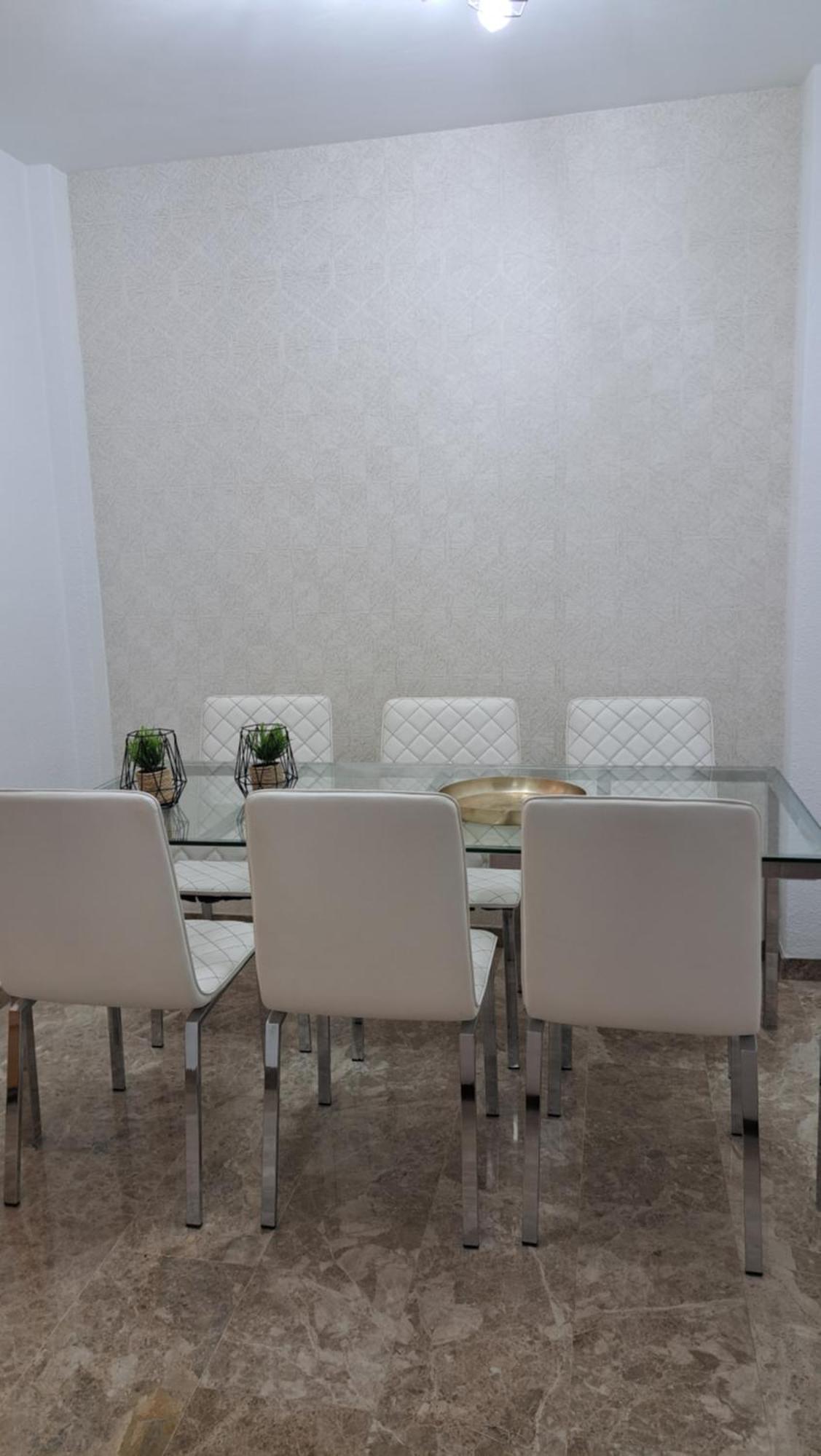 Apartamentos Maria Cristina Con Parking Gratis 科爾多瓦 外观 照片