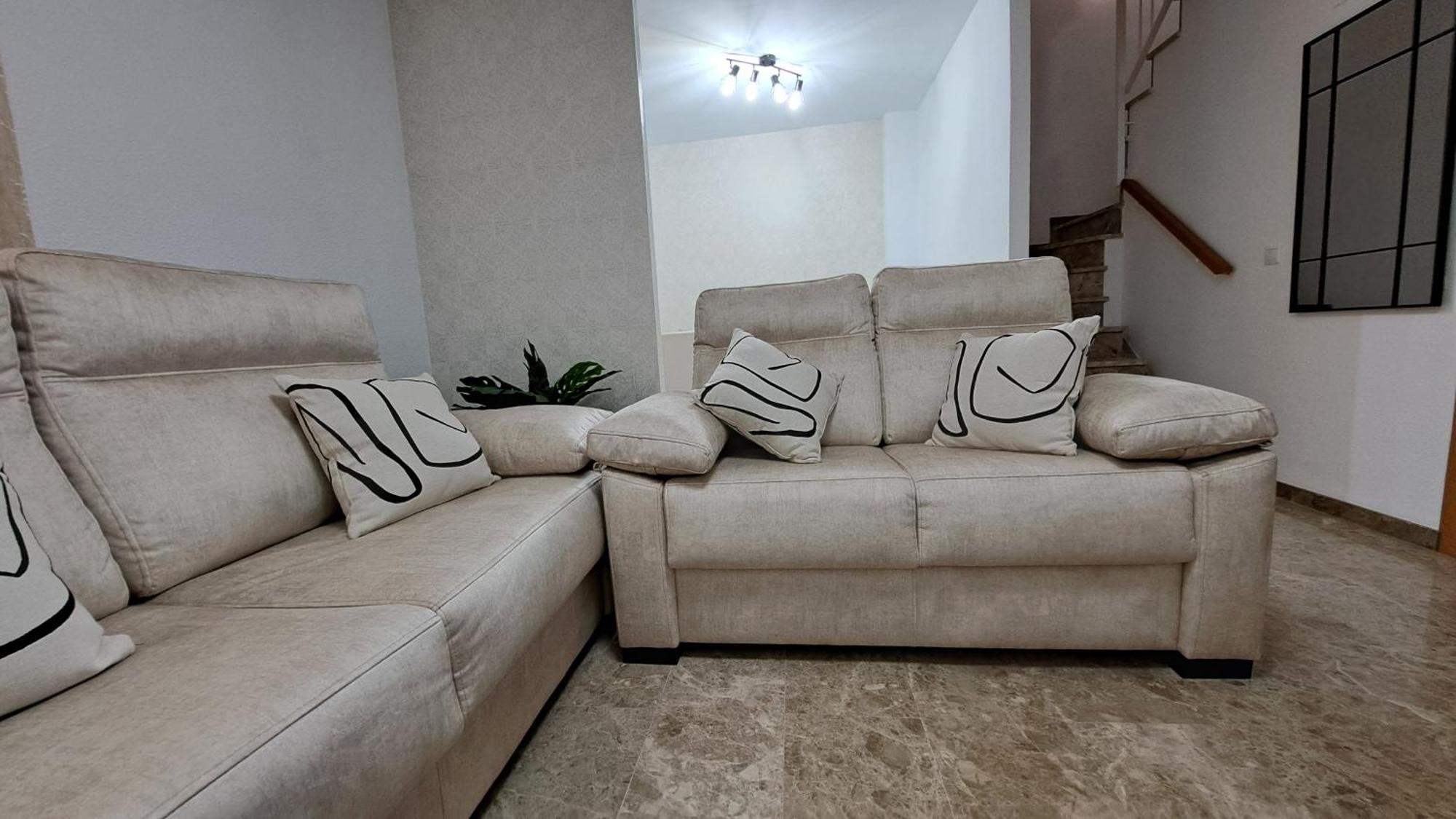 Apartamentos Maria Cristina Con Parking Gratis 科爾多瓦 外观 照片