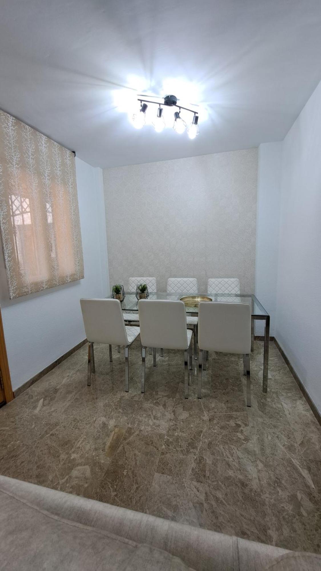 Apartamentos Maria Cristina Con Parking Gratis 科爾多瓦 客房 照片